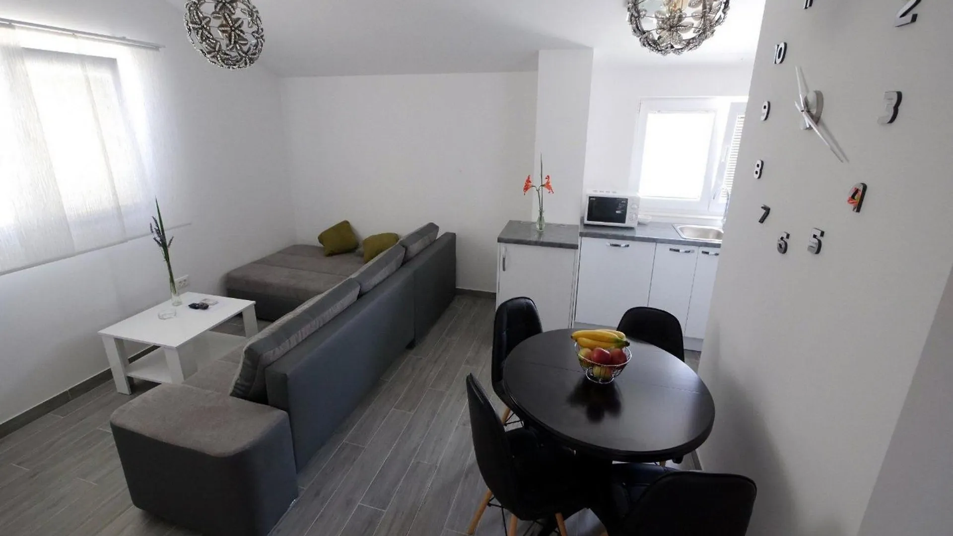 Apartments Maza - One Bedroom Apartment Antonio Zadar